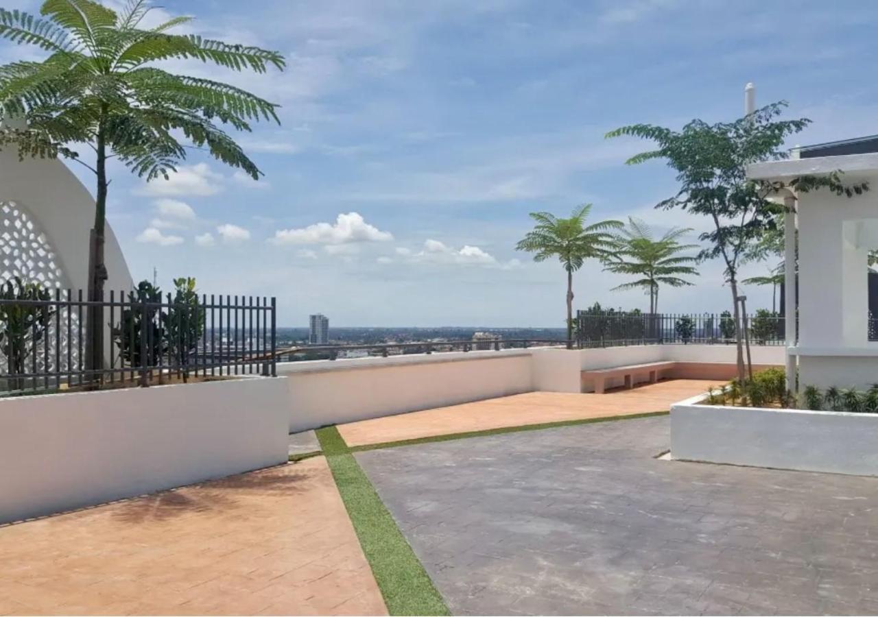 Riverview 8Pax 2Br In Kbtown Ps4, Netflix A-1-12 Kota Bharu Ngoại thất bức ảnh