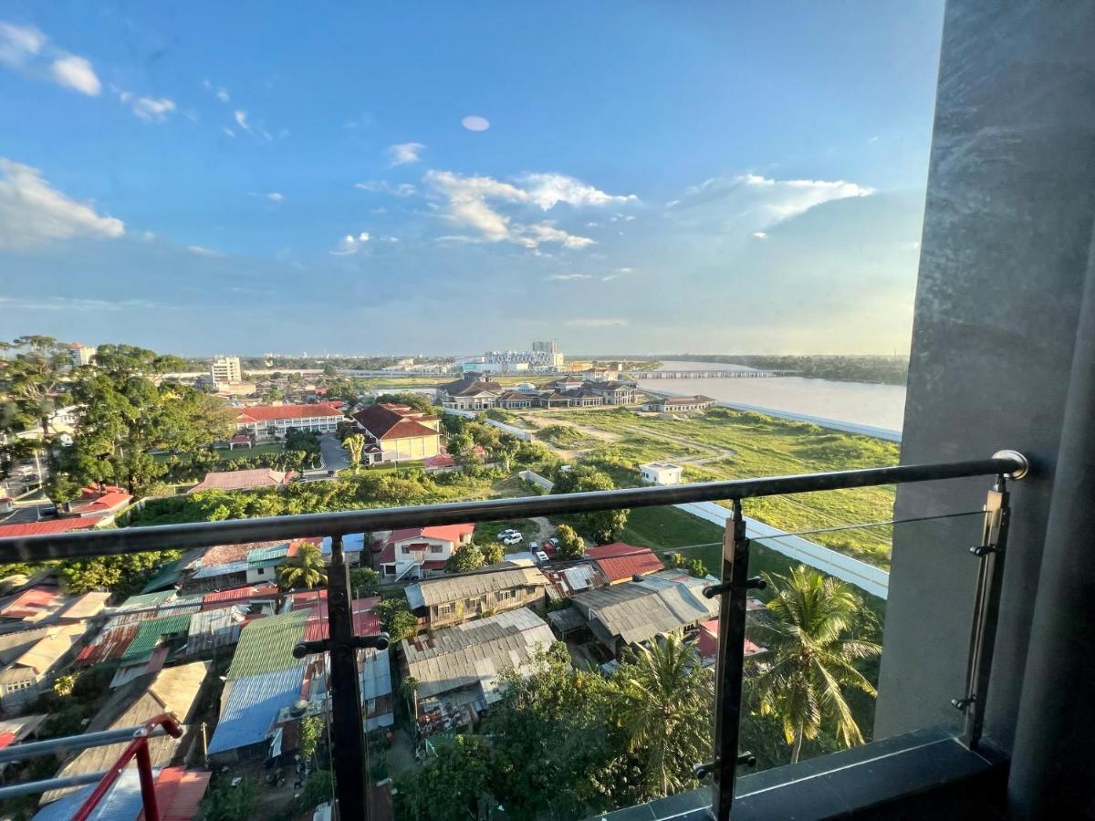 Riverview 8Pax 2Br In Kbtown Ps4, Netflix A-1-12 Kota Bharu Ngoại thất bức ảnh